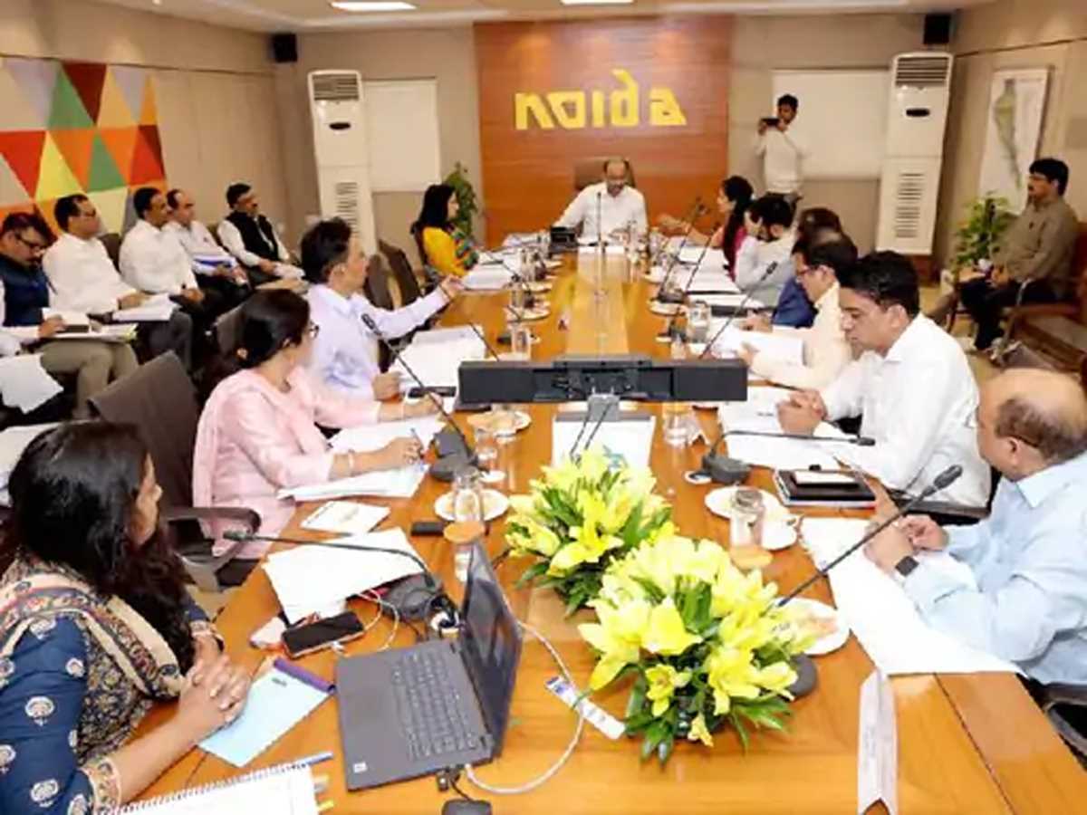 डीएलएफ को जारी होगा 300 करोड़ का रिकवरी नोटिस : 207वीं बोर्ड में लिया फैसला, प्राधिकरण सुप्रीम कोर्ट में डालेगा क्यूरेटिव पिटीशन